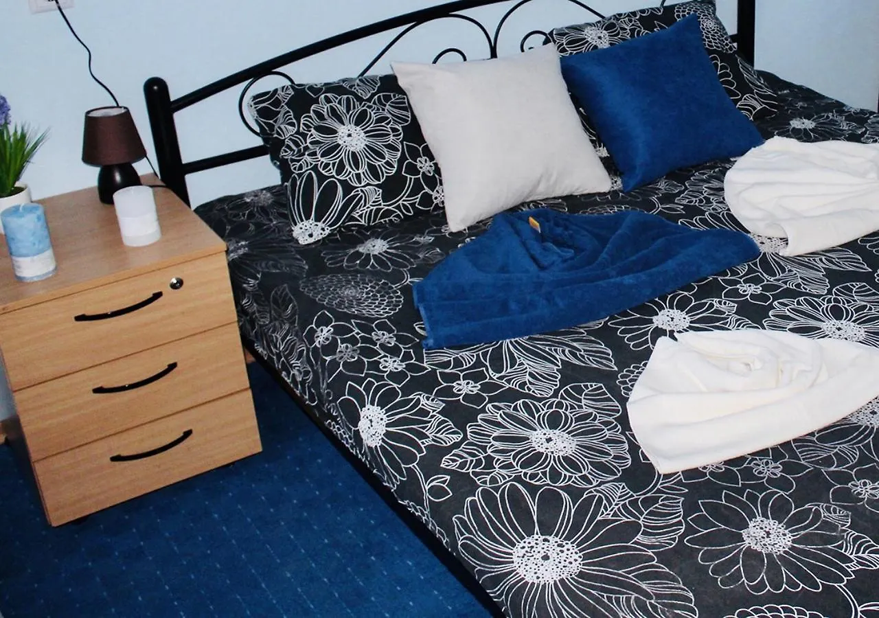 Ukrhousing Hostel Kiev